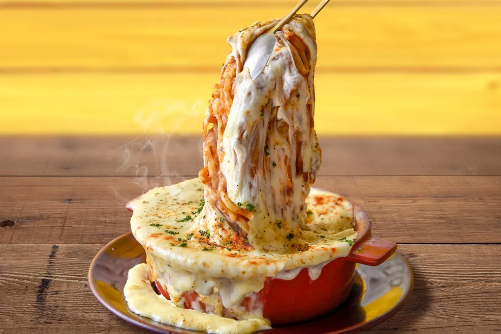 公式】ピッツァ食べ放題と溶岩ハンバーグ 梅田ガーデンファーム 大阪